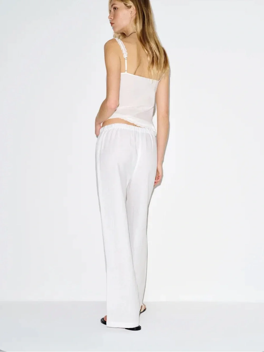 Reformation wear pants